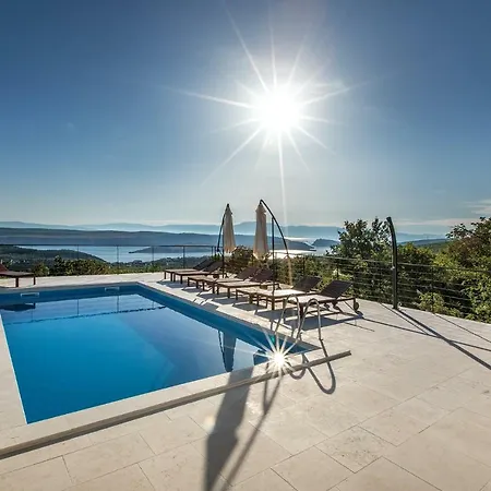 Luxury Belvedere Villa